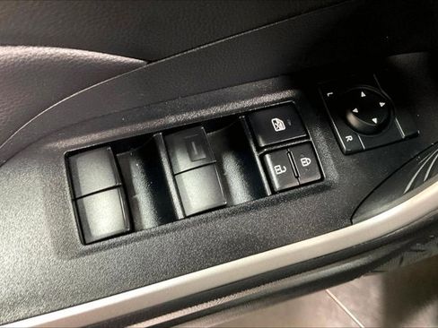 Certified 2025 Toyota RAV4 LE image 38