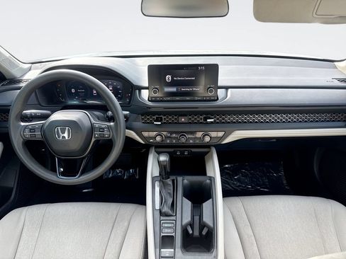 Used 2023 Honda Accord EX image 23