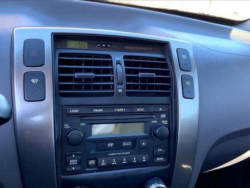 Used 2005 Hyundai Tucson GLS image 27