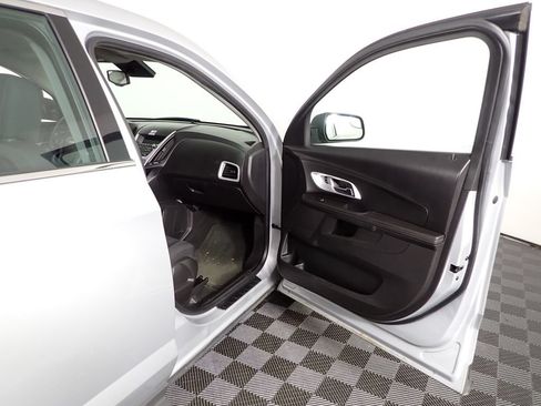 Used 2014 Chevrolet Equinox LS FWD image 33