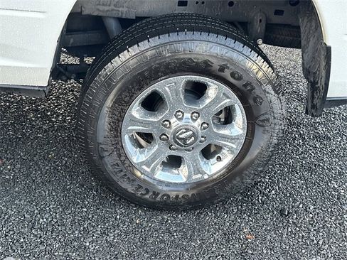 Used 2024 RAM 2500 Big Horn image 24