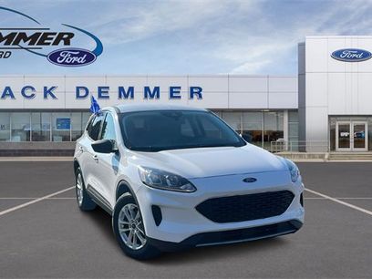 Certified 2022 Ford Escape SE w/ Cold Weather Package