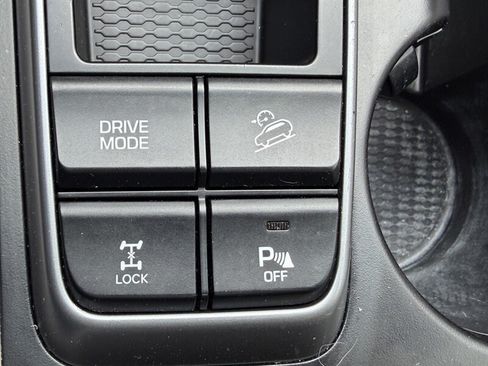 Used 2017 Hyundai Tucson Value AWD/4WD image 29