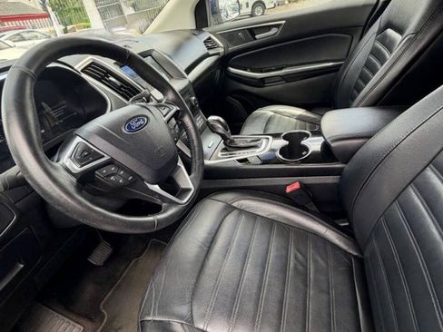 Used 2016 Ford Edge SEL w/ Equipment Group 201A AWD/4WD image 17