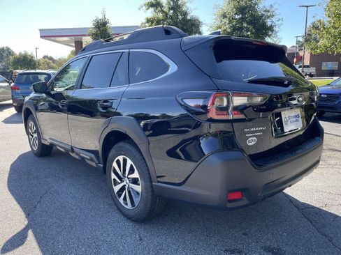 New 2025 Subaru Outback Premium image 5