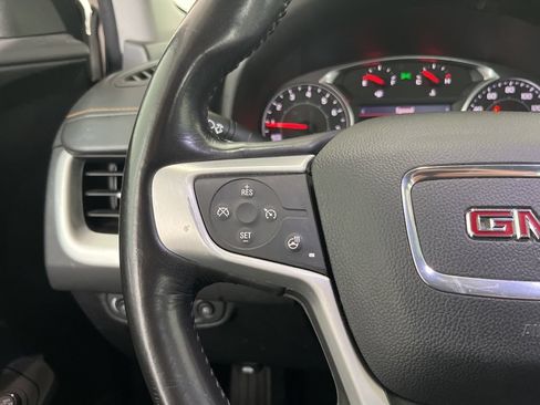 Used 2019 GMC Terrain SLT w/ Preferred Package AWD/4WD image 6