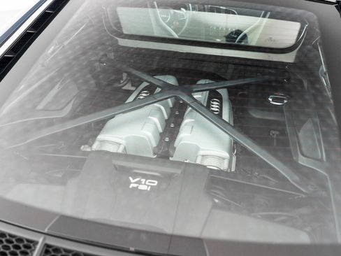 Used 2018 Audi R8 V10 plus AWD/4WD image 37