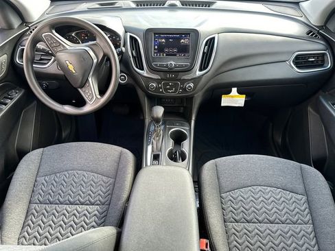 Used 2023 Chevrolet Equinox LT w/ LPO, Floor Liner Package image 20