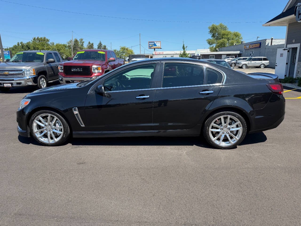 Used 2015 Chevrolet SS RWD image 3