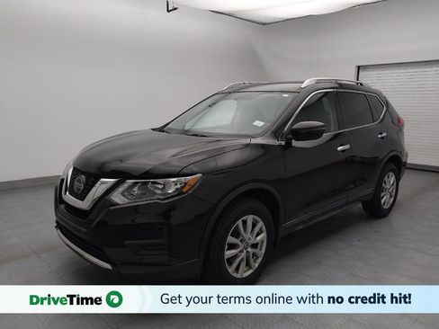 Used 2018 Nissan Rogue SV image 1