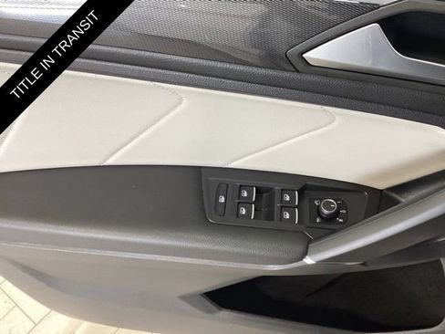 Used 2020 Volkswagen Tiguan SEL Premium R-Line AWD/4WD image 18