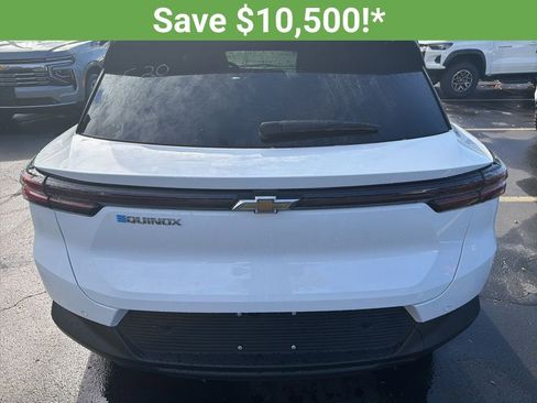 New 2026 Chevrolet Equinox EV LT image 5