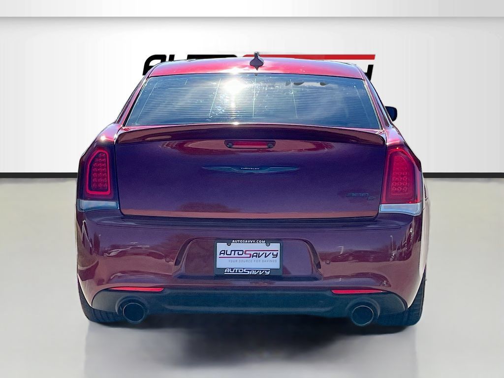 Used 2023 Chrysler 300 C RWD image 6