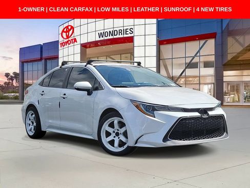 Used 2020 Toyota Corolla XLE w/ Carpet Mat Package (TMS) FWD image 1