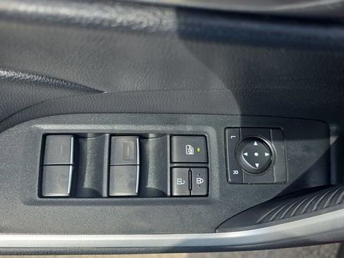 Used 2024 Toyota RAV4 XLE w/ Convenience Package image 28