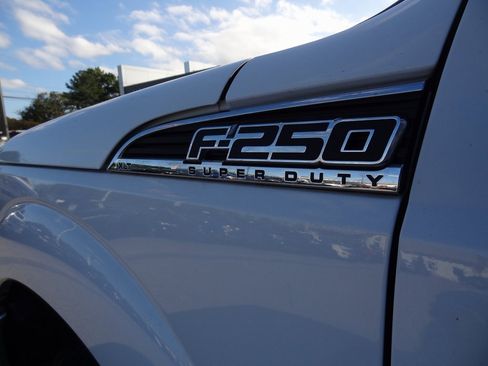 Used 2012 Ford F250 XLT w/ XLT Interior Pkg image 14