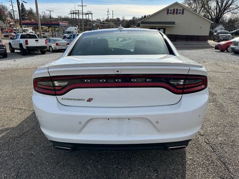 Used 2020 Dodge Charger SXT w/ Plus Group image 13
