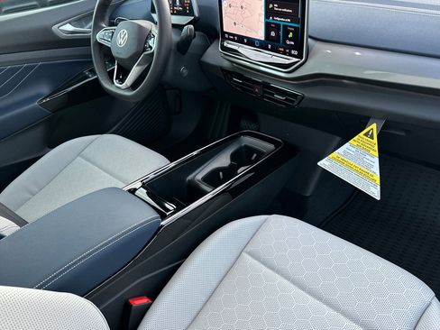 New 2026 Volkswagen ID.4 Pro S Plus AWD/4WD image 15