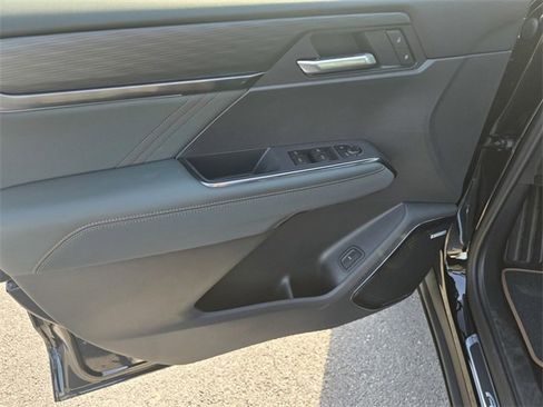 New 2026 GMC Acadia AT4 w/ Luxury Package image 19