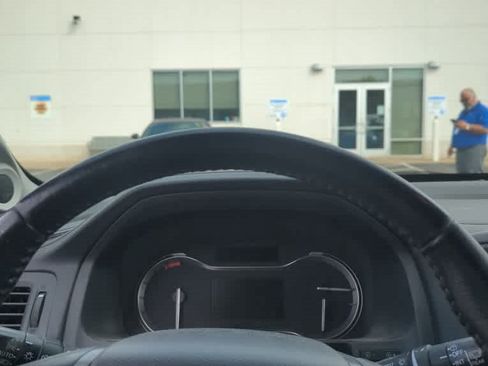 Used 2016 Honda Pilot EX-L image 5