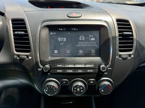 Used 2018 Kia Forte LX w/ LX Popular Package FWD image 28