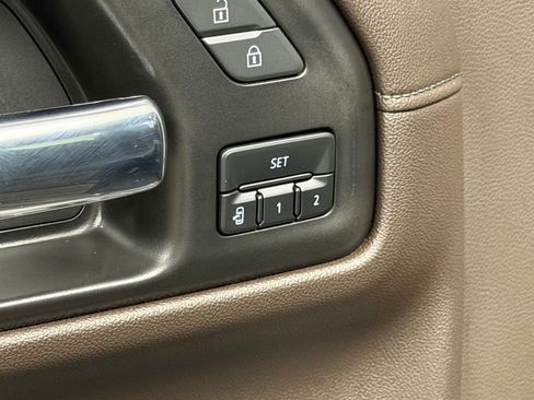 Used 2022 GMC Sierra 1500 Denali w/ Denali Reserve Package AWD/4WD image 29
