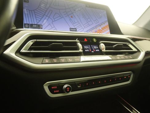 Used 2019 BMW X5 xDrive40i w/ M Sport Package image 23