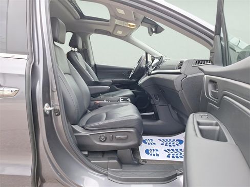 Used 2024 Honda Odyssey EX-L image 10