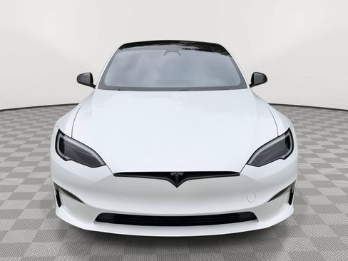 Used 2023 Tesla Model S Plaid AWD/4WD image 2