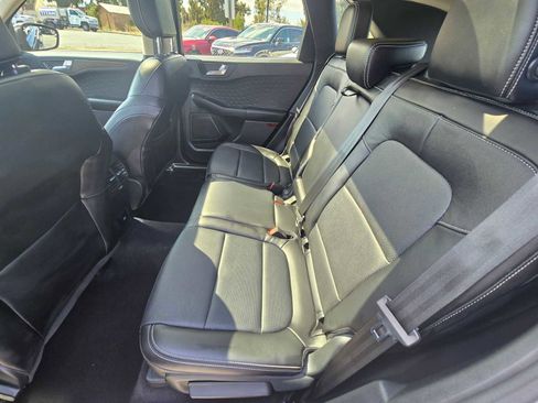 Used 2020 Ford Escape Titanium w/ Titanium Premium Package 2.0 image 21