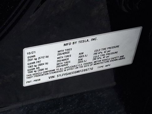 Used 2021 Tesla Model Y Long Range image 27