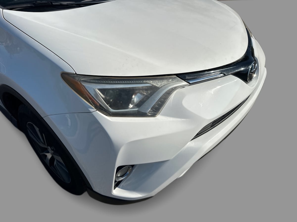 Used 2016 Toyota RAV4 XLE AWD/4WD image 30