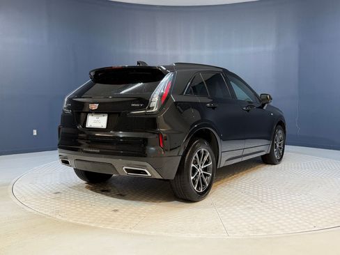 Certified 2024 Cadillac XT4 Sport image 9