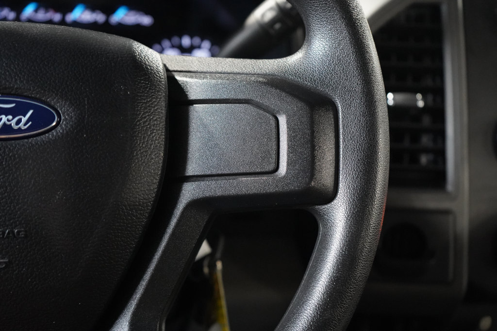 Used 2019 Ford F550 4x4 Regular Cab Super Duty image 10