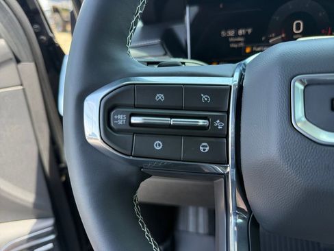 Used 2026 GMC Acadia Denali w/ Super Cruise Package FWD image 24