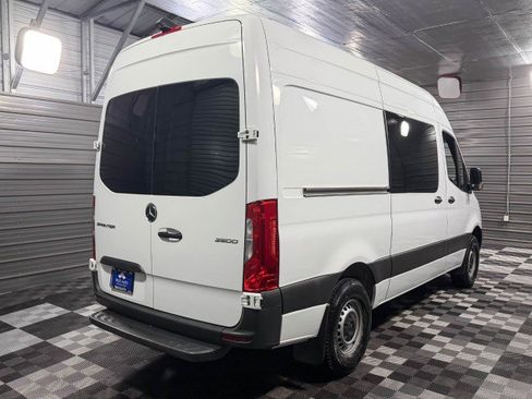 Used 2020 Mercedes-Benz Sprinter 2500 image 5