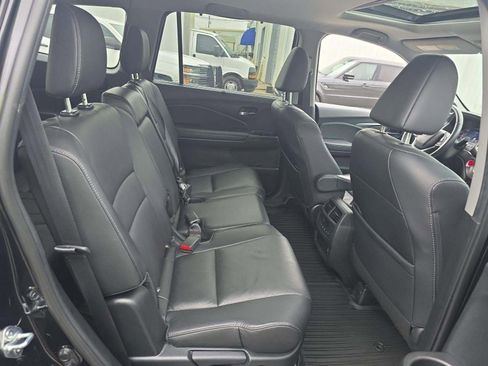 Used 2022 Honda Pilot Special Edition image 12
