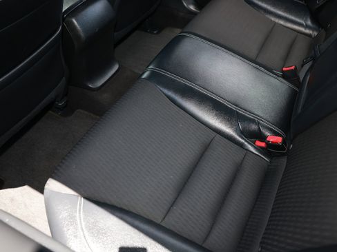 Used 2017 Honda Accord Sport image 14