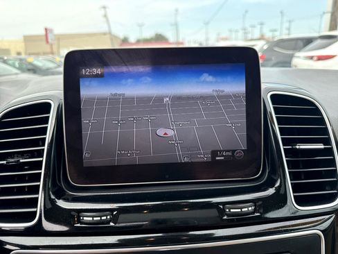 Used 2018 Mercedes-Benz GLE 350 image 22