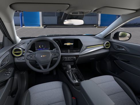 New 2026 Chevrolet Trax LT FWD image 39
