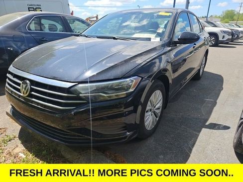 Used 2019 Volkswagen Jetta S w/ Driver Assistance Package image 1