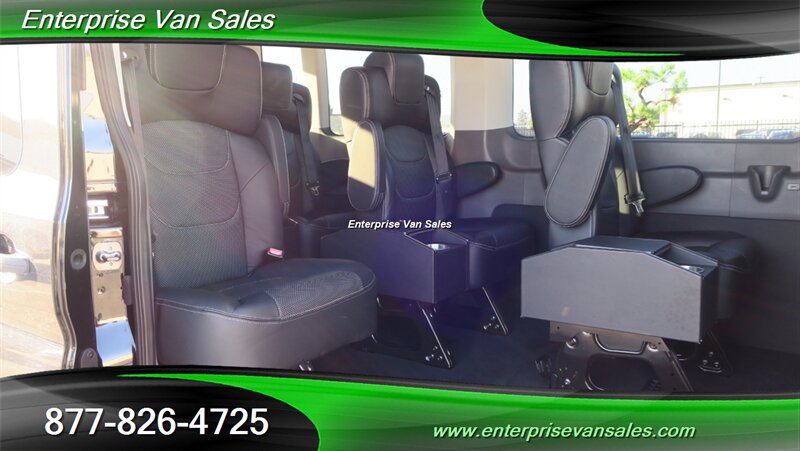 Used 2023 Ford Transit 350 XLT RWD image 19