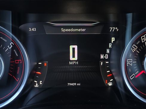 Used 2015 Dodge Challenger R/T w/ Quick Order Package 28B R/T image 11