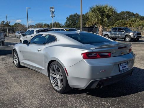 Used 2018 Chevrolet Camaro LT image 7