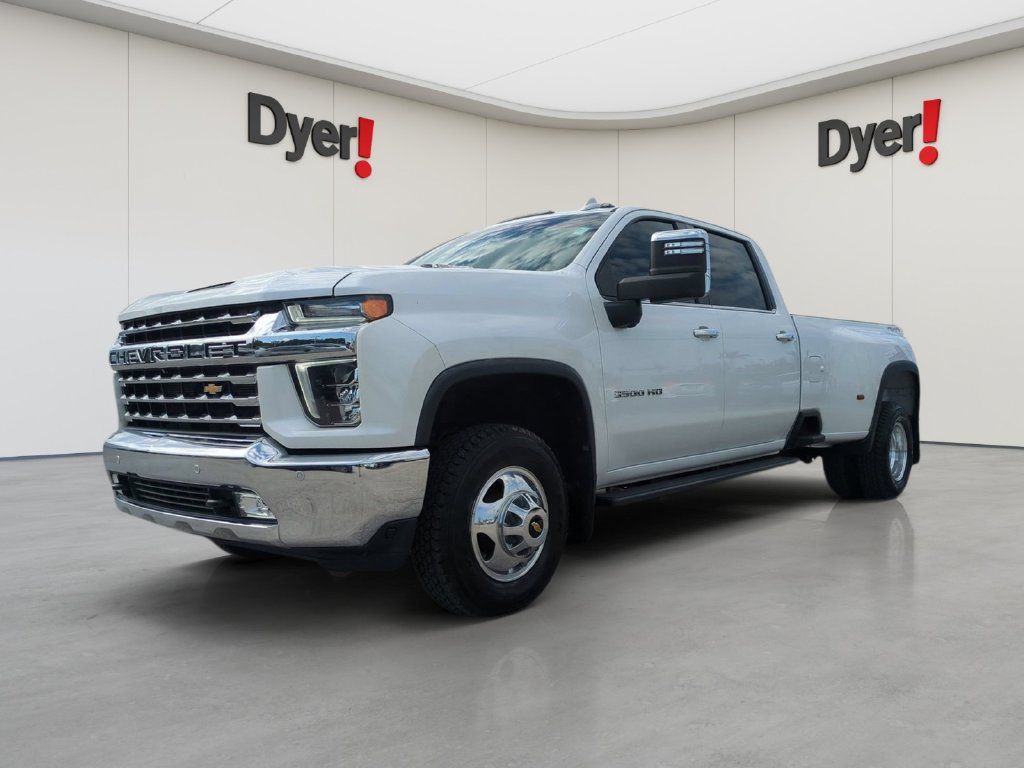 Used 2022 Chevrolet Silverado 3500 LTZ w/ LTZ Convenience Package AWD/4WD image 7