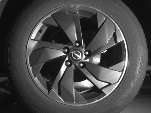 Used 2025 Nissan Rogue SV image 14