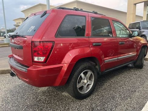 Used 2005 Jeep Grand Cherokee Laredo image 4