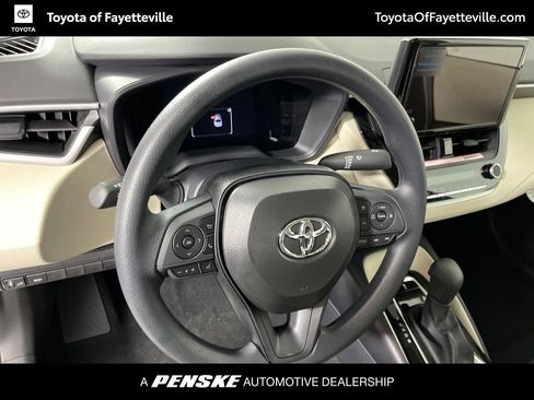 Used 2026 Toyota Corolla LE FWD image 23