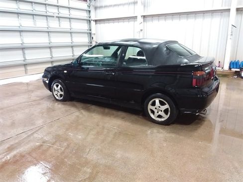 Used 2000 Volkswagen Cabrio GLS image 5
