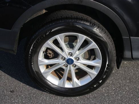Used 2019 Ford Escape S FWD image 31
